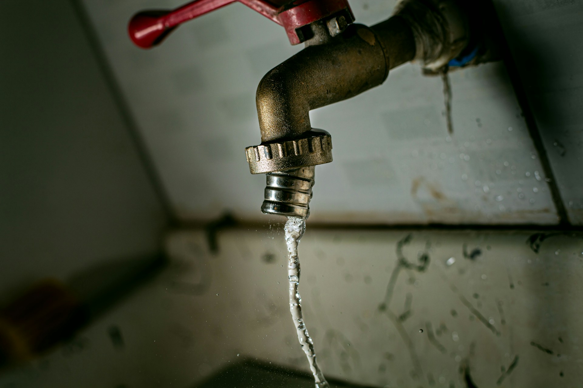 Fluid Leak Detection